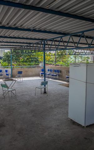 Casa à venda com 80m², 3 quartos e 1 vaga Casa à venda com 80m², 3 quartos e 1 vagaTerraço