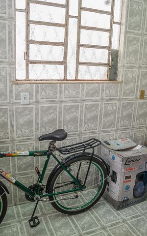 Casa à venda com 80m², 3 quartos e 1 vaga Casa à venda com 80m², 3 quartos e 1 vagaÁrea de Serviço