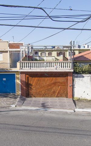 Casa à venda com 341m², 3 quartos e 2 vagas Casa à venda com 341m², 3 quartos e 2 vagasVista do Quarto de Serviço