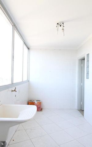 Apartamento à venda com 155m², 3 quartos e 1 vagaÁrea de Serviço