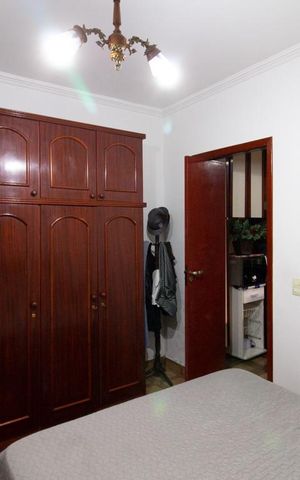 Casa à venda com 290m², 4 quartos e 2 vagas Casa à venda com 290m², 4 quartos e 2 vagasQuarto 2