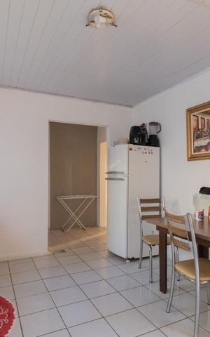 Casa à venda com 120m², 3 quartos e 1 vaga Casa à venda com 120m², 3 quartos e 1 vagaCozinha