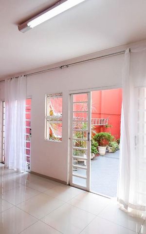 Casa para alugar com 500m², 4 quartos e 2 vagas Casa para alugar com 500m², 4 quartos e 2 vagasEscritório