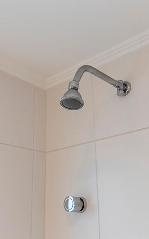 Apartamento à venda com 70m², 2 quartos e 2 vagasBanheiro social