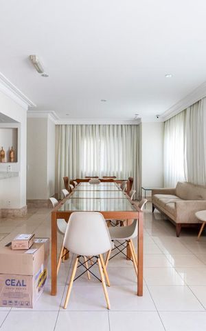 Apartamento à venda com 70m², 2 quartos e 2 vagasÁrea comum - Salão de festas