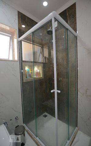 Apartamento à venda com 80m², 3 quartos e sem vagaBanheiro da suite