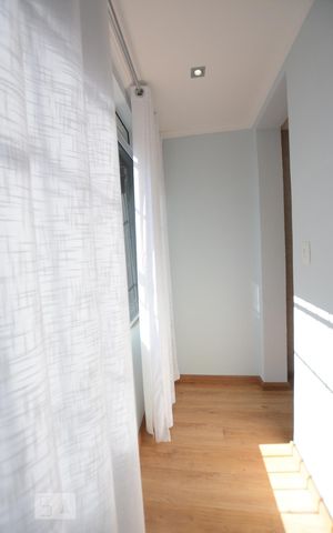 Apartamento à venda com 80m², 3 quartos e sem vagaCorredor