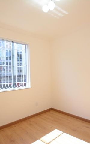 Apartamento à venda com 80m², 3 quartos e sem vagaQuarto 1