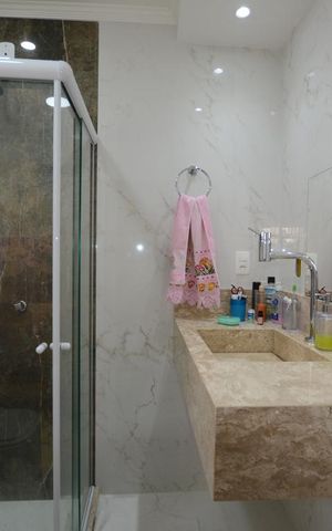 Apartamento à venda com 80m², 3 quartos e sem vagaBanheiro da suite