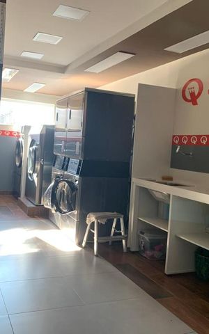 Studio à venda com 30m², 1 quarto e 1 vaga Studio à venda com 30m², 1 quarto e 1 vagaLavanderia