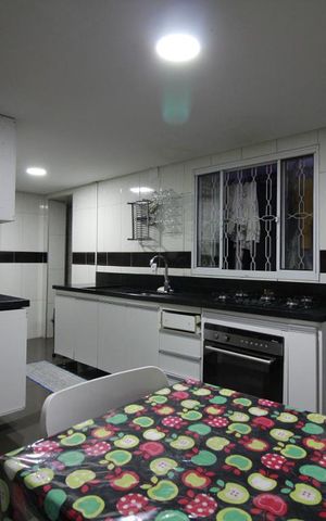 Casa à venda com 150m², 2 quartos e 1 vagaSala/Cozinha