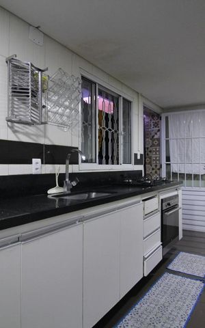 Casa à venda com 150m², 2 quartos e 1 vagaSala/Cozinha