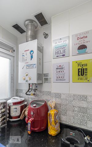 Apartamento à venda com 120m², 4 quartos e 1 vaga Apartamento à venda com 120m², 4 quartos e 1 vagaAquecedor