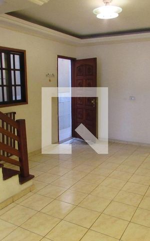Casa para alugar com 290m², 4 quartos e 3 vagasSala