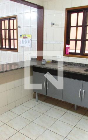 Casa para alugar com 290m², 4 quartos e 3 vagasCozinha