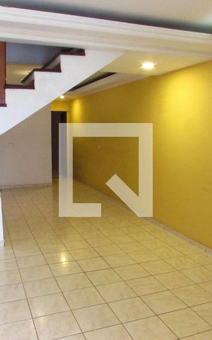 Casa para alugar com 290m², 4 quartos e 3 vagasSala