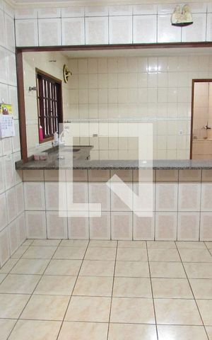 Casa para alugar com 290m², 4 quartos e 3 vagasCozinha