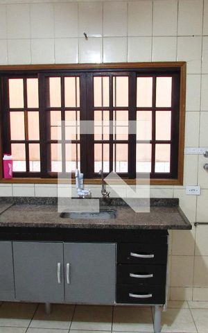Casa para alugar com 290m², 4 quartos e 3 vagasCozinha