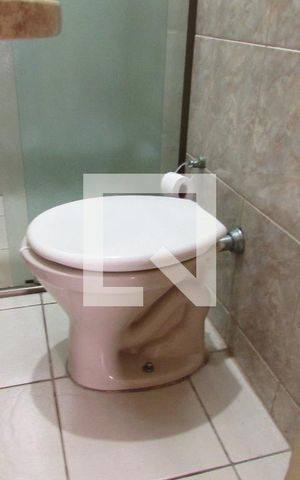 Casa para alugar com 290m², 4 quartos e 3 vagasBanheiro da Suíte