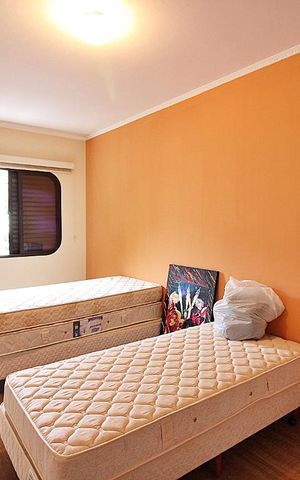 Casa à venda com 340m², 4 quartos e 4 vagasQuarto 2 - Suíte