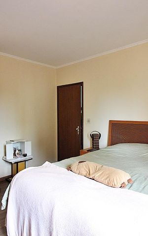 Casa à venda com 340m², 4 quartos e 4 vagasQuarto 1 - Suíte
