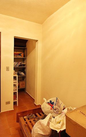 Casa à venda com 340m², 4 quartos e 4 vagasQuarto de Serviço