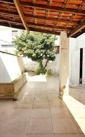 Casa à venda com 340m², 4 quartos e 4 vagasQuintal