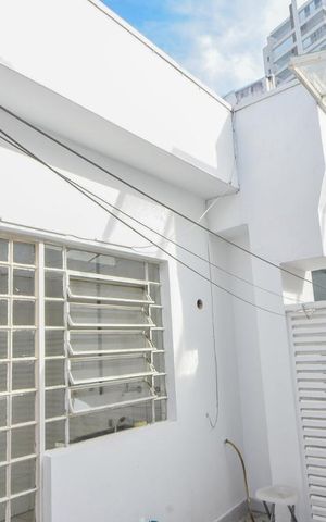 Casa à venda com 360m², 3 quartos e 6 vagasLavanderia Externa