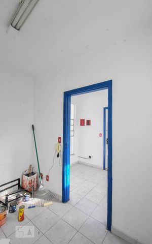 Casa à venda com 360m², 3 quartos e 6 vagasQuarto 01 externo