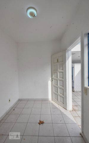 Casa à venda com 360m², 3 quartos e 6 vagasSuíte Externa 02