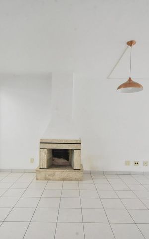 Casa à venda com 360m², 3 quartos e 6 vagasSala de Inverno