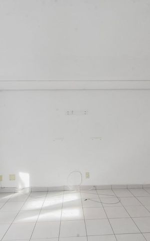Casa à venda com 360m², 3 quartos e 6 vagasSala 01