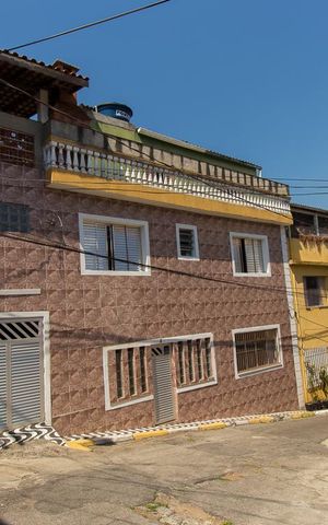 Casa à venda com 120m², 3 quartos e 1 vagaFachada 