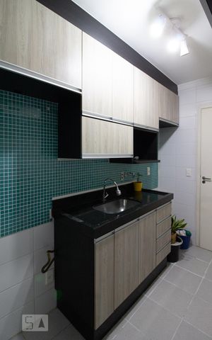 Apartamento à venda com 55m², 2 quartos e 1 vaga Apartamento à venda com 55m², 2 quartos e 1 vagaCozinha