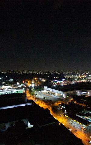Apartamento à venda com 55m², 2 quartos e 1 vaga Apartamento à venda com 55m², 2 quartos e 1 vagaVista da Sacada
