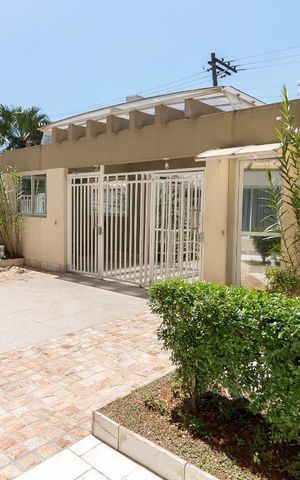 Apartamento à venda com 55m², 2 quartos e 1 vagaÁrea comum - Portaria