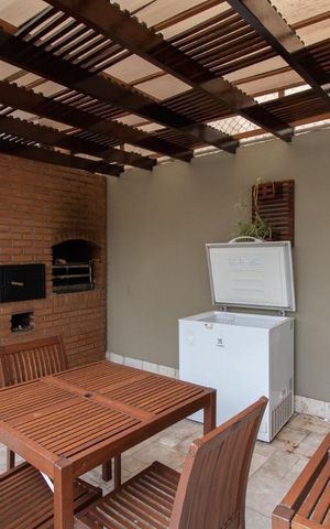 Apartamento à venda com 55m², 2 quartos e 1 vaga Apartamento à venda com 55m², 2 quartos e 1 vagaÁrea comum - Churrasqueira