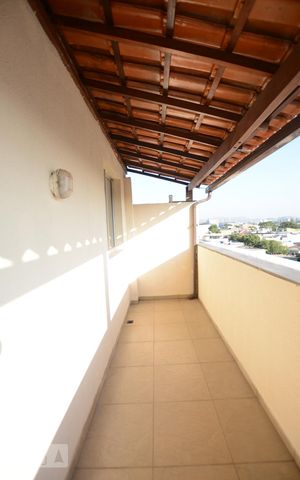 Apartamento à venda com 89m², 2 quartos e 1 vagaSobrado com churrasqueria