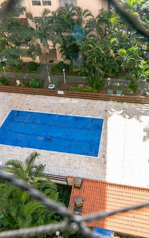 Apartamento à venda com 65m², 2 quartos e 1 vagaVaranda - Vista