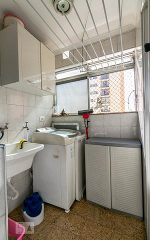 Apartamento à venda com 65m², 2 quartos e 1 vagaÁrea de Serviço