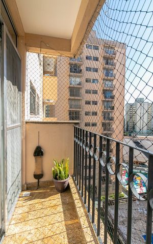 Apartamento à venda com 65m², 2 quartos e 1 vagaVaranda