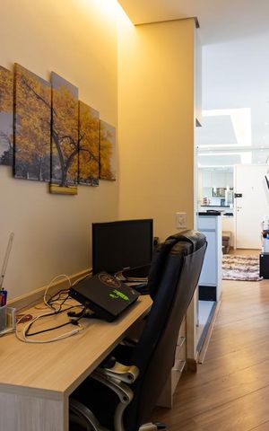 Apartamento à venda com 62m², 2 quartos e 1 vaga Apartamento à venda com 62m², 2 quartos e 1 vagaEscritório