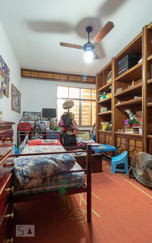 Casa à venda com 600m², 4 quartos e 8 vagasQuarto 2