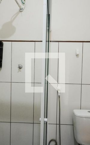 Casa à venda com 140m², 2 quartos e sem vaga Casa à venda com 140m², 2 quartos e sem vagaBanheiro Social