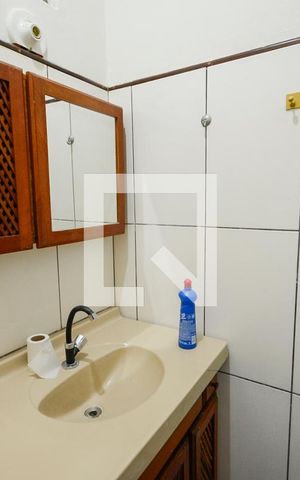 Casa à venda com 140m², 2 quartos e sem vaga Casa à venda com 140m², 2 quartos e sem vagaBanheiro Social