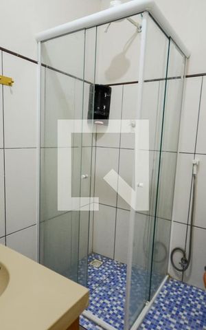 Casa à venda com 140m², 2 quartos e sem vaga Casa à venda com 140m², 2 quartos e sem vagaBanheiro Social