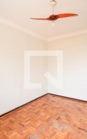 Casa à venda com 140m², 2 quartos e sem vaga Casa à venda com 140m², 2 quartos e sem vagaQuarto