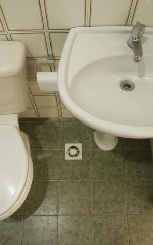 Apartamento para alugar com 100m², 3 quartos e 2 vagasBanheiro