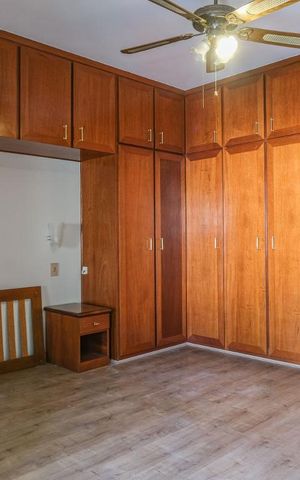 Casa para alugar com 110m², 2 quartos e 2 vagas Casa para alugar com 110m², 2 quartos e 2 vagasSuíte