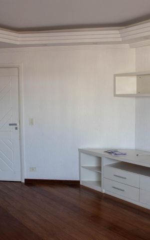 Apartamento à venda com 130m², 3 quartos e 2 vagas Apartamento à venda com 130m², 3 quartos e 2 vagasSala